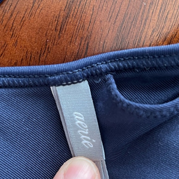 Aerie Navy Bikini Top with Green Accent size medium - Picture 4 of 6